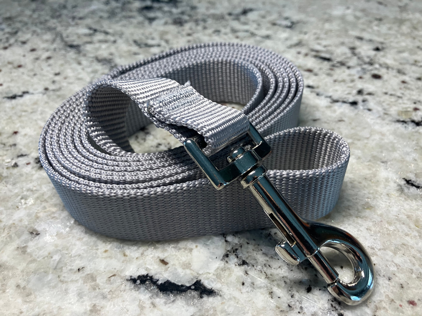 1" Solid Color Leash