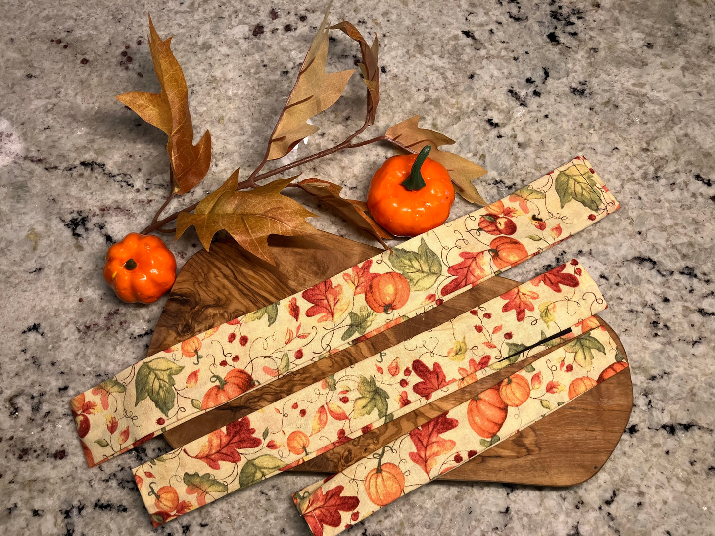 Vintage inspired pumpkin collar cover