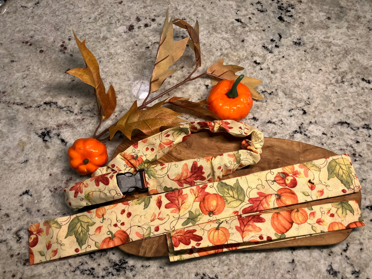 Vintage inspired pumpkin collar cover